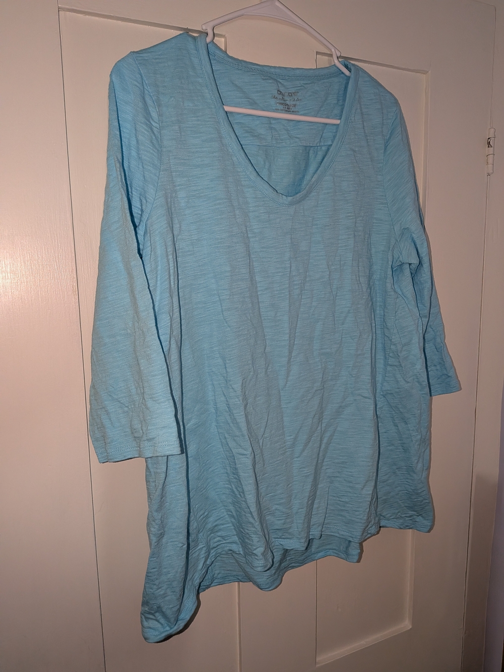 Chicos Ultimate Tee Light Blue Women’s V-Neck Top Medium